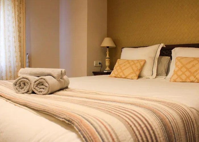 Montroig Penthouse In