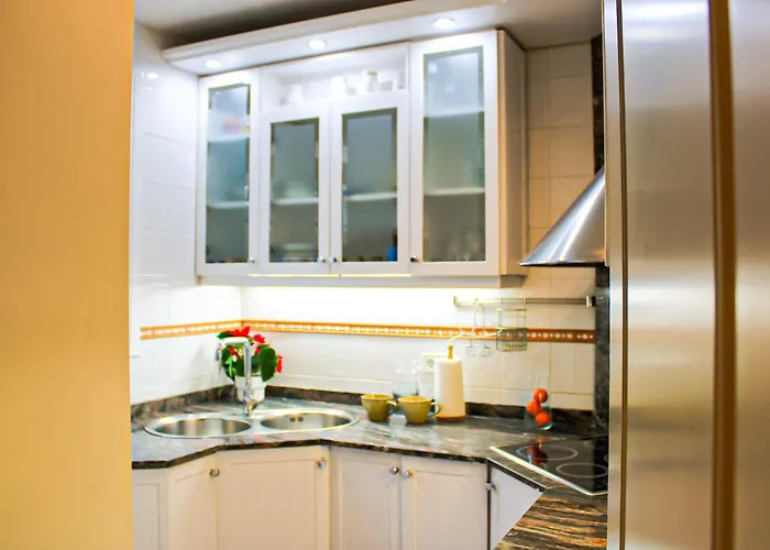 Montroig Penthouse In Apartament