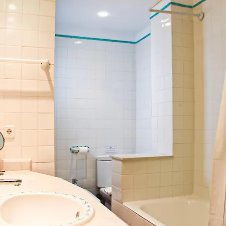 公寓 Montroig Penthouse In *
